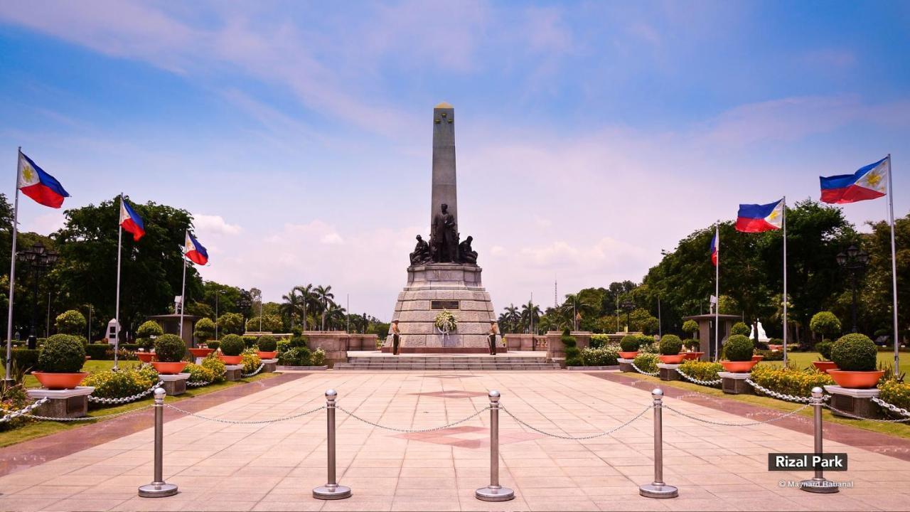 Baymont Suites & Residences Paranaque City Екстер'єр фото